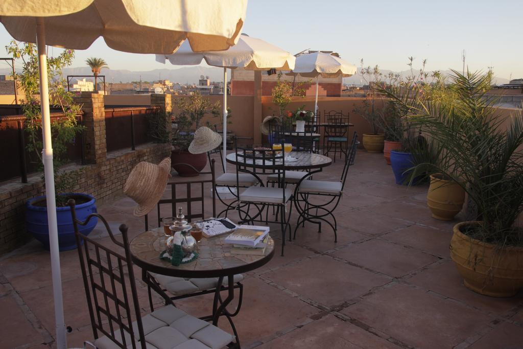 Riad Azenzer Marrakesh Exterior photo